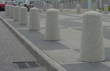 Betonowe pale parkingowe dostępne w ofercie firmy STYL-BET.