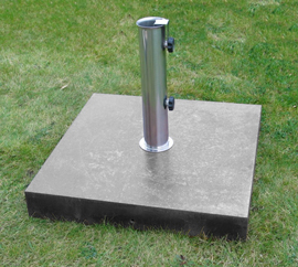 PK30 deco to kwadratowa podstawa pod parasol dostępna w ofercie producenta małej architektury betonowej - firmy STYL-BET.